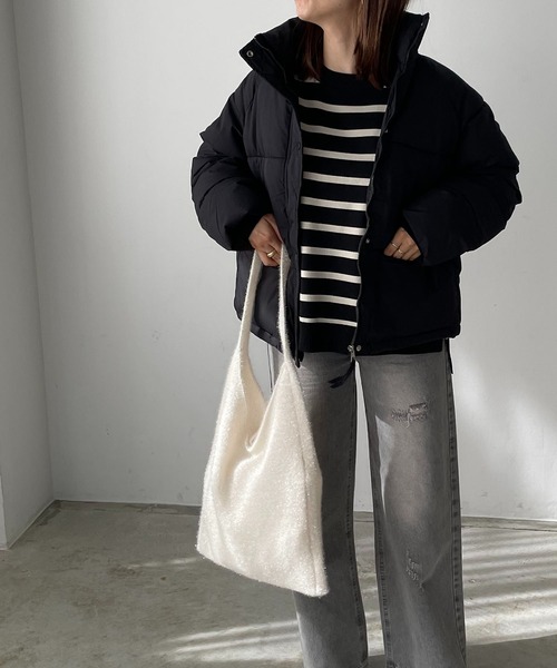 210nouve(トゥージュヌーブ)の「ボリュームフェイクダウントブルゾン(ダウンジャケット/コート・レディース・ブラック/ベージュ・FREE)」の11枚目の写真