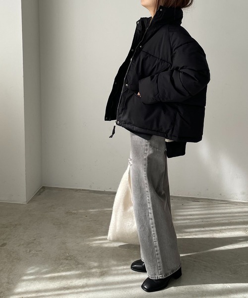 210nouve(トゥージュヌーブ)の「ボリュームフェイクダウントブルゾン(ダウンジャケット/コート・レディース・ブラック/ベージュ・FREE)」の18枚目の写真