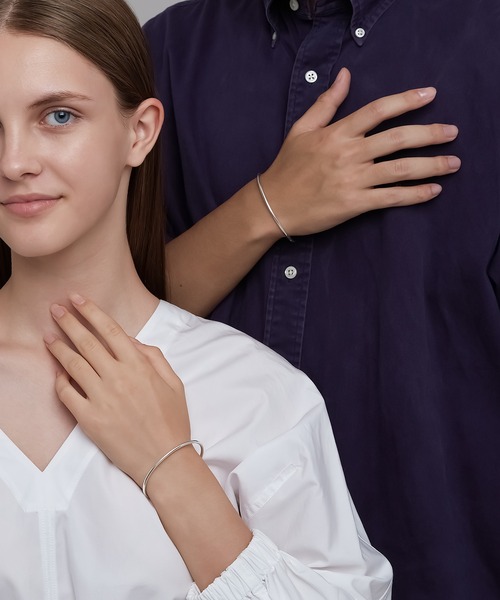 NOJESS（ノジェス）の「シルバーバングル（M）（バングル/リストバンド・レディース・シルバー系その他・FREE）」の4枚目の写真