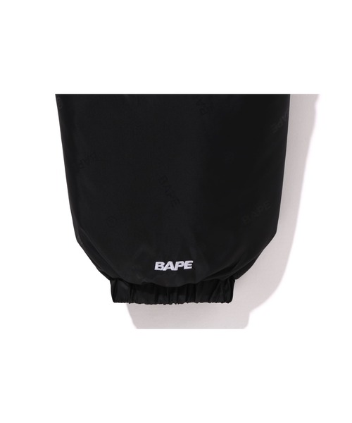 A BATHING APE(アベイシングエイプ)の「BAPE LOGO PATTERN DOWN JACKET L(ダウンジャケット/コート・レディース・サックスブルー/ブラック・SMALL/MEDIUM)」の9枚目の写真