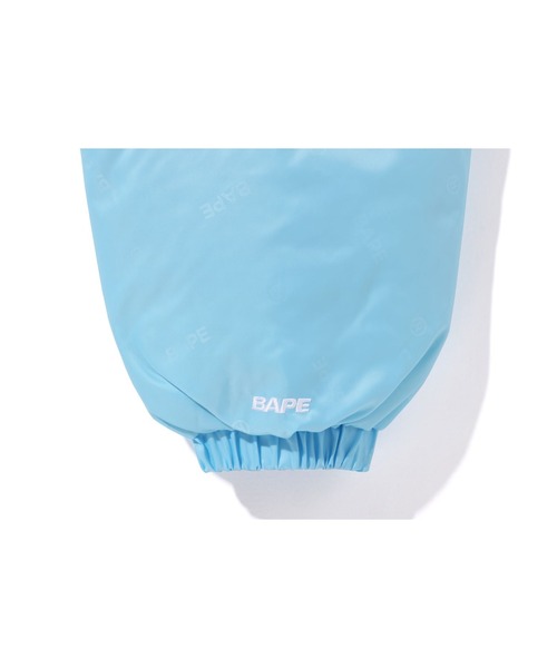 A BATHING APE(アベイシングエイプ)の「BAPE LOGO PATTERN DOWN JACKET L(ダウンジャケット/コート・レディース・サックスブルー/ブラック・SMALL/MEDIUM)」の10枚目の写真