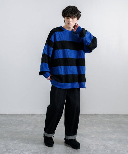 Rocky Monroe(ロッキーモンロー)の「オーバーサイズサイドスリット入りボーダークルーネックニット(ニット/セーター・メンズ・チャコール/ロイヤルブルー/レッド/オフホワイト・L/M)」の15枚目の写真