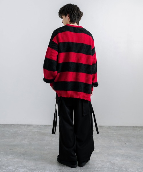 Rocky Monroe(ロッキーモンロー)の「オーバーサイズサイドスリット入りボーダークルーネックニット(ニット/セーター・メンズ・チャコール/ロイヤルブルー/レッド/オフホワイト・L/M)」の20枚目の写真