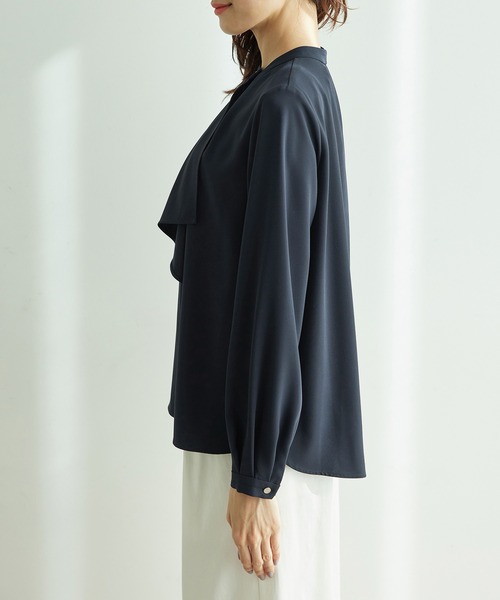 ROPE' PICNIC（ロペピクニック）の「ボウタイ風ブラウス（シャツ/ブラウス・レディース・ライトグレー/サックスブルー/ネイビー/ホワイト・36/38）」の21枚目の写真