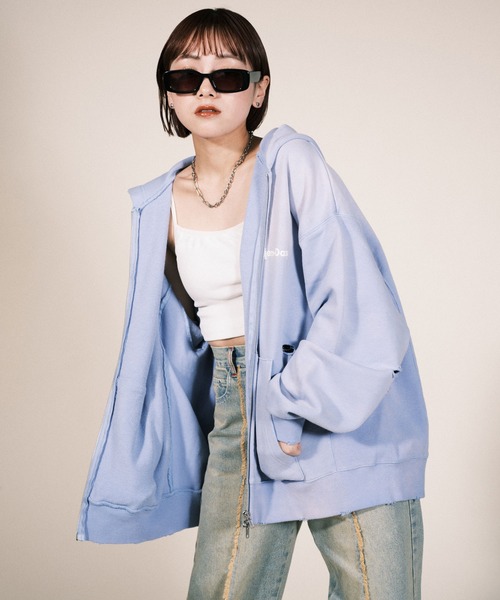RePRODUCTION LABEL(リプロダクションレーベル)の「【ユニセックス】【RePRODUCTION LABEL / リプロダクションレーベル】ワンポイントロゴジップパーカー(パーカー・レディース・パープル/ブラック/グレー・FREE)」の9枚目の写真