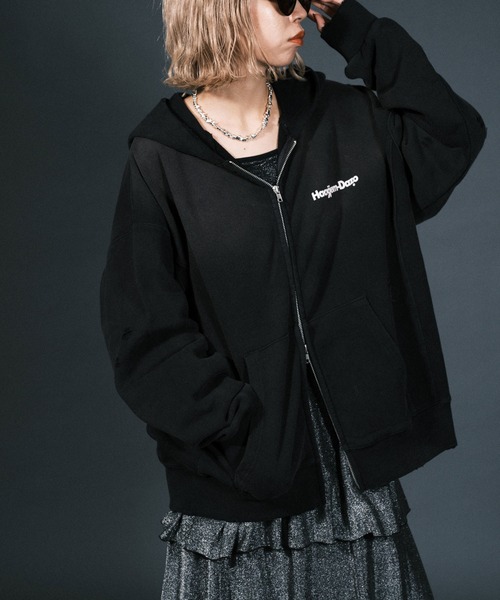 RePRODUCTION LABEL(リプロダクションレーベル)の「【ユニセックス】【RePRODUCTION LABEL / リプロダクションレーベル】ワンポイントロゴジップパーカー(パーカー・レディース・パープル/ブラック/グレー・FREE)」の16枚目の写真