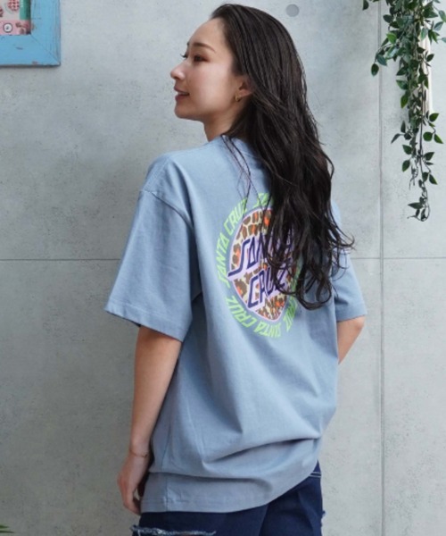 SANTA CRUZ（サンタクルーズ）の「【ムラサキスポーツ限定】SANTACRUZ/サンタクルーズ オーバーサイズTシャツ バックプリント 502241437（Tシャツ/カットソー・レディース・スミクロ/ホワイト/ライトブルー・XL/L/M）」の17枚目の写真
