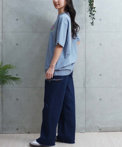 SANTA CRUZ（サンタクルーズ）の「【ムラサキスポーツ限定】SANTACRUZ/サンタクルーズ オーバーサイズTシャツ バックプリント 502241437（Tシャツ/カットソー・レディース・スミクロ/ホワイト/ライトブルー・XL/L/M）」の20枚目の写真