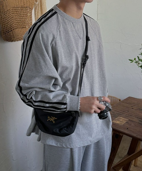 ASCLO(エジュクロ)の「ASCLO 3 TAP Megafit Russell T Shirt(Tシャツ/カットソー・メンズ・グレー/アイボリー/ブラック・FREE)」の21枚目の写真