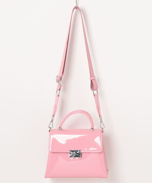 BENETTON (UNITED COLORS OF BENETTON)（ベネトンユナイテッドカラーズオブベネトン）の「メタルロゴフェイクレザー２WAYミディアムショルダーバッグ（ショルダーバッグ・レディース・ブラック/ブルー/クリーム/ライトピンク・FREE）」の20枚目の写真