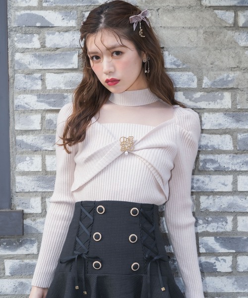 couture BY ROJITA(クチュールバイロジータ)の「【新色追加】シアーデコルテツイストリボンニット(ニット/セーター・レディース・ブラック/ホワイト/ピンクベージュ/グレー/ボルドー/ピンク系その他・FREE)」の5枚目の写真