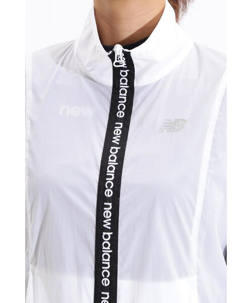 New Balance Golf(ニューバランスゴルフ)の「【new balance golf】シアーリップストップ フルジップ ウインド ブルゾン (WOMENS SPORT)(ナイロンジャケット・レディース・ホワイト/ブラック・SMALL/LARGE/MEDIUM)」の4枚目の写真