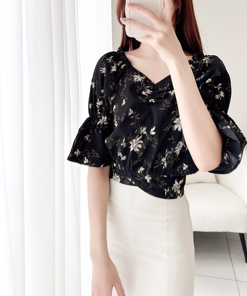 mily bilet(ミウィビレット)の「【mily bilet】着るだけで気分華やぐ♪花柄キャンディースリーブブラウス(シャツ/ブラウス・レディース・ピンク/アイボリー/ブラック・MEDIUM/SMALL/LARGE/X-LARGE)」の12枚目の写真