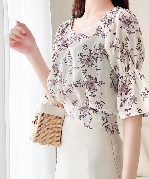 mily bilet(ミウィビレット)の「【mily bilet】着るだけで気分華やぐ♪花柄キャンディースリーブブラウス(シャツ/ブラウス・レディース・ピンク/アイボリー/ブラック・MEDIUM/SMALL/LARGE/X-LARGE)」の16枚目の写真