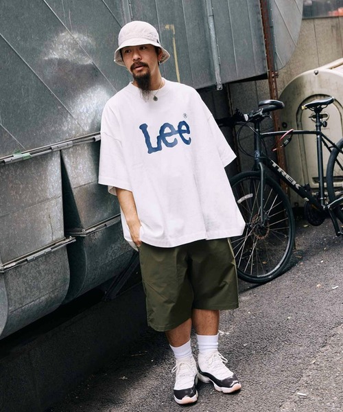 Lee（リー）の「Lee/リー【SUPER SIZED】Lee LOGO ショートスリーブ超BIG Teeシャツ（Tシャツ/カットソー・メンズ・ホワイト/ネイビー/チャコールグレー・FREE）」の4枚目の写真