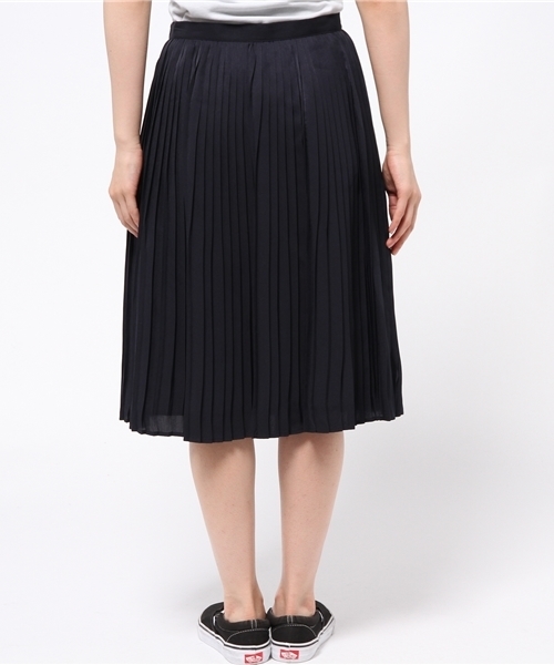 ikka（イッカ）の「Sdv エステルツイルプリーツスカート（スカート・レディース・レッド/キャメル/ネイビー・MEDIUM）」の6枚目の写真