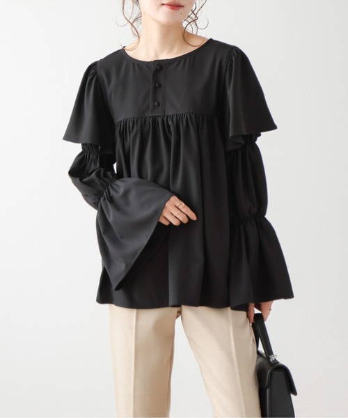 Lajour(ラジュール)の「前後2wayフリルブラウス(シャツ/ブラウス・レディース・ホワイト/ベージュ/ブラック・フリー)」の1枚目の写真