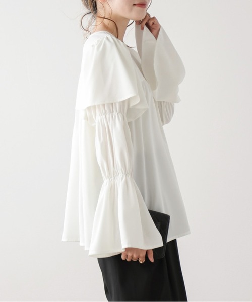 Lajour(ラジュール)の「前後2wayフリルブラウス(シャツ/ブラウス・レディース・ホワイト/ベージュ/ブラック・フリー)」の17枚目の写真