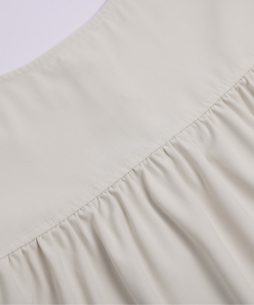 Lajour(ラジュール)の「前後2wayフリルブラウス(シャツ/ブラウス・レディース・ホワイト/ベージュ/ブラック・フリー)」の11枚目の写真