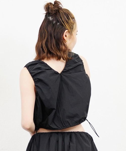 Ungrid(アングリッド)の「【ムラサキスポーツ限定】UNGRID/アングリッド 水陸両用 バルーンタンクトップ/セットアップ対応 TK240601(タンクトップ・レディース・ブラック/アイボリー・M)」の3枚目の写真