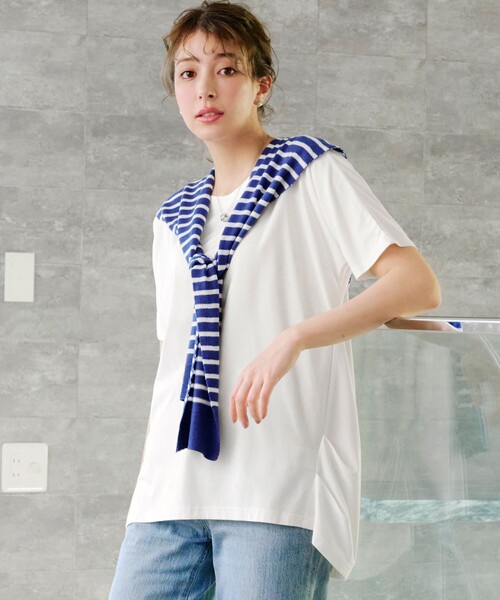 Tiaclasse(ティアクラッセ)の「【洗える】脇タックポンチプルオーバー(Tシャツ/カットソー・レディース・ブラック/オフホワイト/ブルー/グリーン/モカ・L/M)」の2枚目の写真