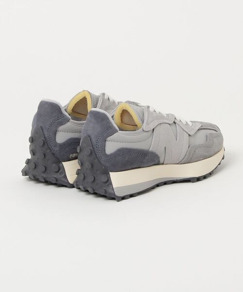 NEW BALANCE（ニューバランス）の「ニューバランス New Balance 327_（スニーカー・メンズ・グレー・23.0cm/23.5cm/24.0cm/24.5cm/25.0cm/25.5cm/26.0cm/26.5cm/27.0cm/27.5cm/28.0cm）」の3枚目の写真