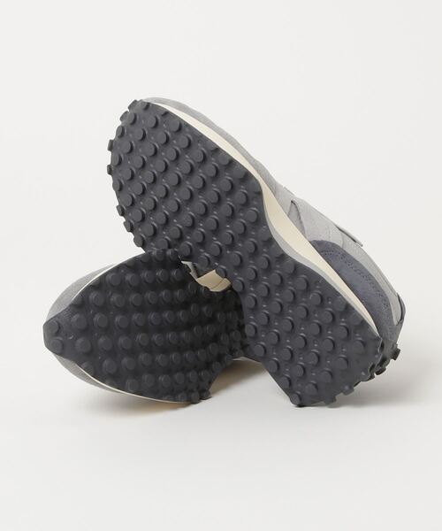 NEW BALANCE（ニューバランス）の「ニューバランス New Balance 327_（スニーカー・メンズ・グレー・23.0cm/23.5cm/24.0cm/24.5cm/25.0cm/25.5cm/26.0cm/26.5cm/27.0cm/27.5cm/28.0cm）」の2枚目の写真