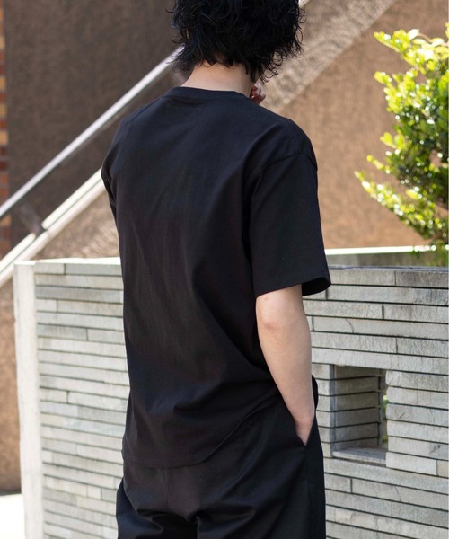 UNIVERSAL OVERALL(ユニバーサルオーバーオール)の「刺しゅうTシャツ / UNIV EMBROIDERY PK T(Tシャツ/カットソー・メンズ・クリーム/ブラック/ホワイト・M/XL/L)」の12枚目の写真