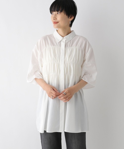 LEPSIM（レプシィム）の「シャーリング5分袖シャツ　124092（シャツ/ブラウス・レディース・ライム/チャコールグレー/ブルー/オフホワイト・FREE）」の5枚目の写真