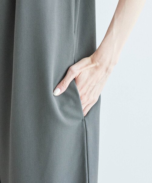 ROPE' PICNIC（ロペピクニック）の「【emur/エミュール】ビスチェサロペット（つなぎ/オールインワン・レディース・ライトグレー/チャコールグレー・38）」の20枚目の写真