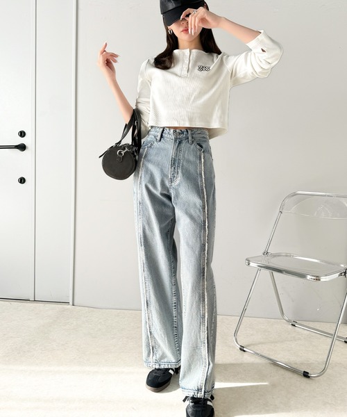 mily bilet（ミウィビレット）の「【mily bilet】指先も胸元も、あざと可愛い。ロゴ刺繍ヘンリーネッククロップドテレコリブカットソー（Tシャツ/カットソー・レディース・ブラック/チャコールグレー/アイボリー/インディゴブルー・SMALL/MEDIUM/LARGE/X-LARGE）」の12枚目の写真