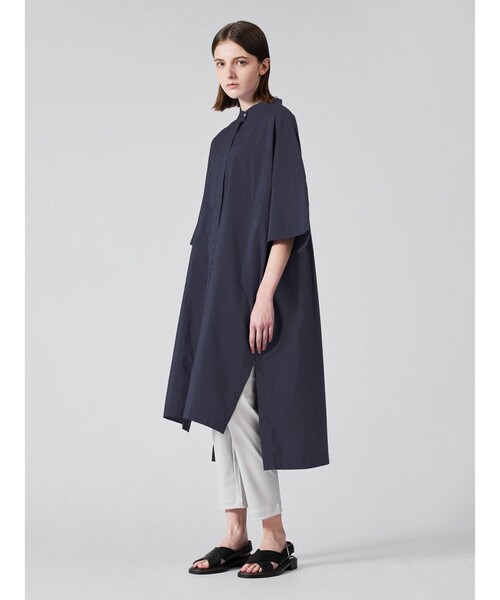 mizuiroind（ミズイロインド）の「mizuiro ind スタンドカラーハーフスリーブシャツワンピース（シャツワンピース・レディース・ブルー/カーキ/ブラック/グレー系その他2/ホワイト/パープル/ライトグレー・FREE）」の21枚目の写真