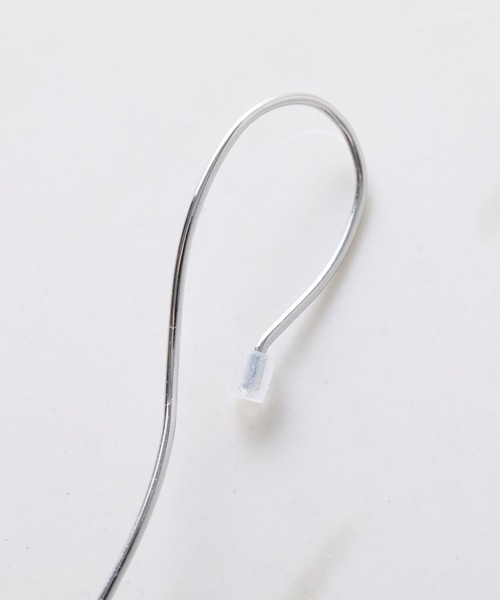 PAPILLONNER（パピヨネ）の「ドロップロングピアス（ピアス（両耳用）・レディース・ゴールド/シルバー・FREE）」の10枚目の写真