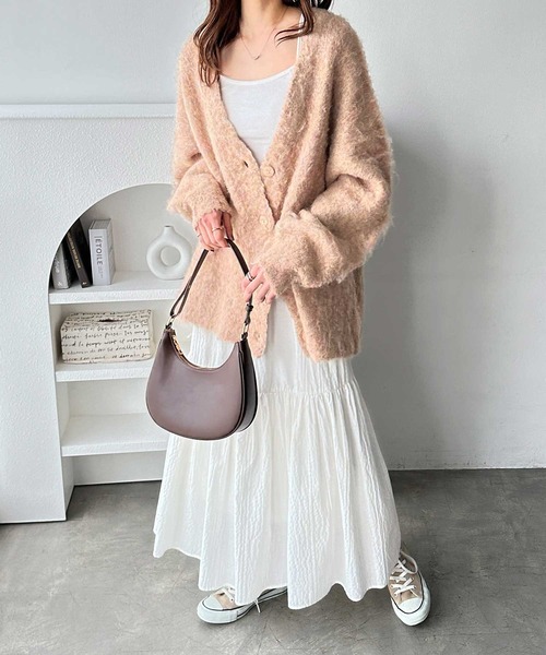 GeeRA(ジーラ)の「ブークレミックスシャギーカーディガン(カーディガン/ボレロ・レディース・ピンク/ライトグレー/ベージュ/チャコール・LARGE/MEDIUM)」の6枚目の写真