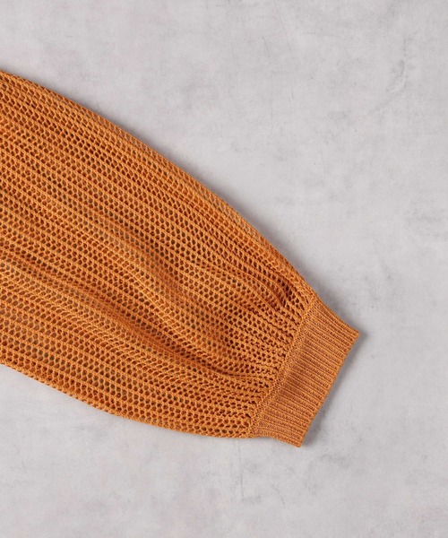 HONEYSUCKLE ROSE（ハニーサックルローズ）の「【HONEYSUCKLE ROSE】透かし編みＶカーディガン（カーディガン/ボレロ・レディース・グリーン/オレンジ・M/L/XL）」の7枚目の写真