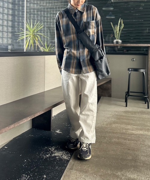 Kotoe（コトエ）の「オンブレチェックシャツ ビッグシルエット（シャツ/ブラウス・レディース・ネイビー・M/L）」の22枚目の写真