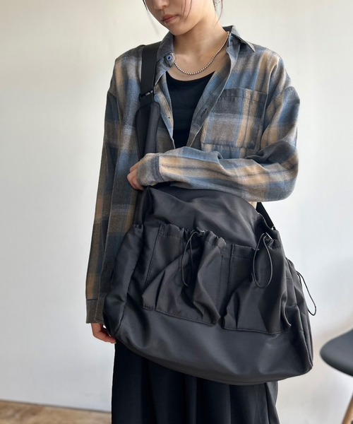 Kotoe（コトエ）の「オンブレチェックシャツ ビッグシルエット（シャツ/ブラウス・レディース・ネイビー・M/L）」の6枚目の写真