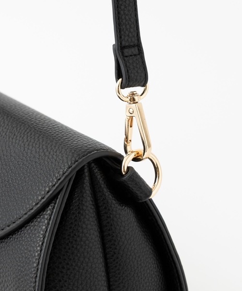 VELETTO(ベレット)の「BARNYARDSTORM / VELETTO(ヴェレット) / フラップショルダー(ショルダーバッグ・レディース・オフホワイト/ブラック・FREE)」の17枚目の写真