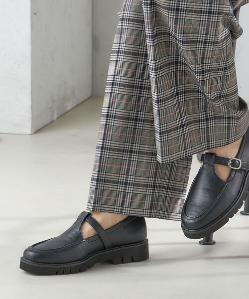 SHIPS（シップス）の「HAMON:Tストラップ シューズ（晴雨兼用）（ローファー・レディース・ブラック/ナチュラル・30/35/40/45/50）」の20枚目の写真