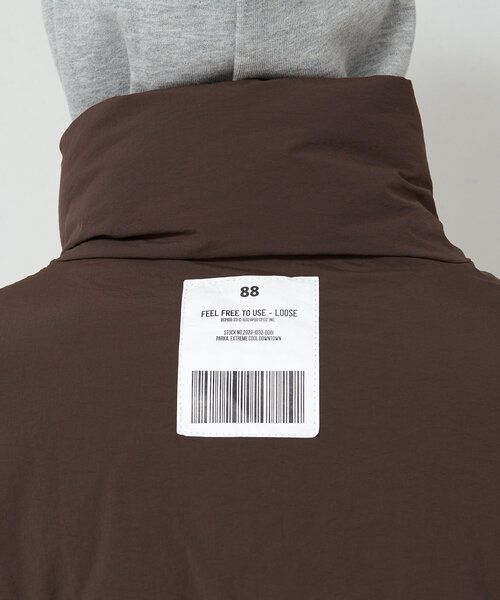 CIAOPANIC（チャオパニック）の「ナイロンワッシャー中綿スタンドカラーベスト（その他アウター・レディース・ブラック/ブラウン/オフホワイト・SMALL/MEDIUM/LARGE）」の13枚目の写真