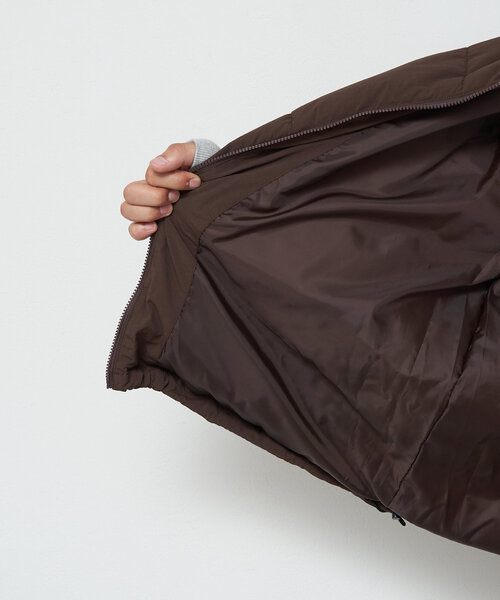 CIAOPANIC（チャオパニック）の「ナイロンワッシャー中綿スタンドカラーベスト（その他アウター・レディース・ブラック/ブラウン/オフホワイト・SMALL/MEDIUM/LARGE）」の16枚目の写真