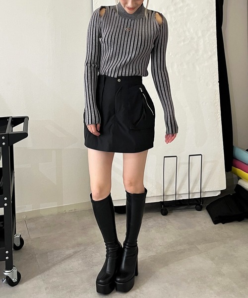SPIRALGIRL（スパイラルガール）の「ロゴプレート配色リブニット