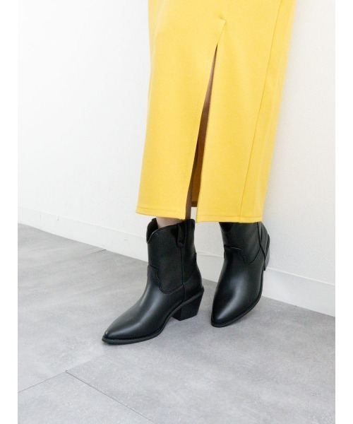 Fabby fabby(ファビィーファビィー)の「ポインテッドウエスタンショートブーツ(スニーカー・レディース・ブラウン/シルバー/ブラック・LARGE/MEDIUM/SMALL)」の17枚目の写真