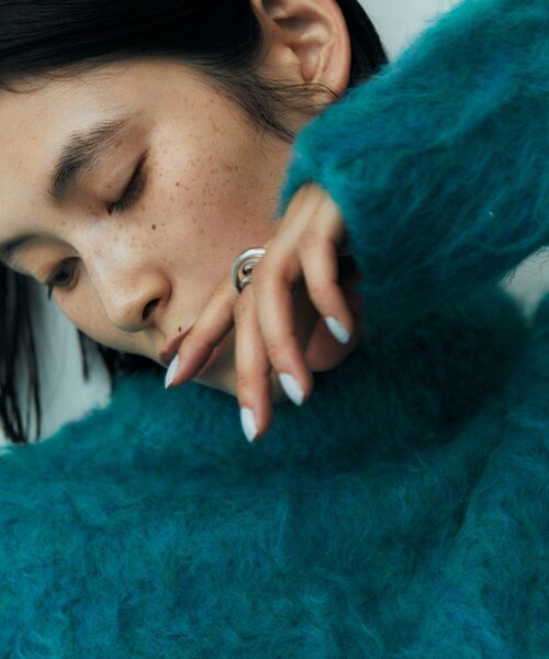 GALLEST（ギャレスト）の「◆ウェーブシャギーニット（ニット/セーター・レディース・ブルーグリーン/チャコールグレー/オフホワイト/イエロー系その他・38）」の5枚目の写真