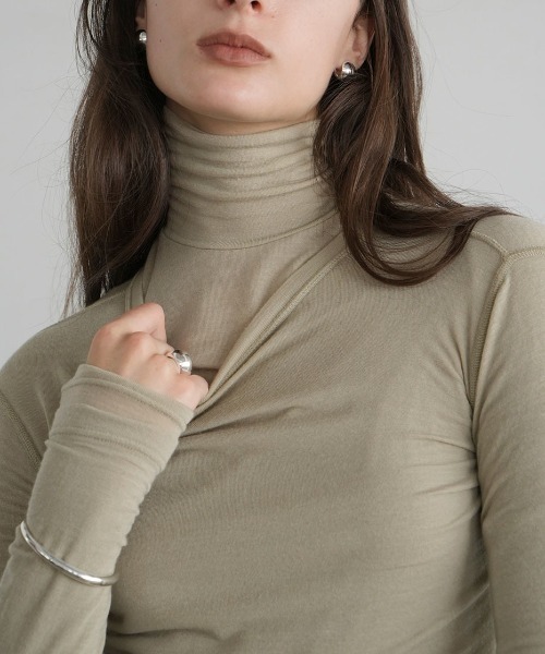 CLANE（クラネ）の「CLANE COMFORTABLE TURTLE TOPS 15105-1272（その他トップス・レディース・ホワイト/ベージュ/ブラック・1/2）」の15枚目の写真