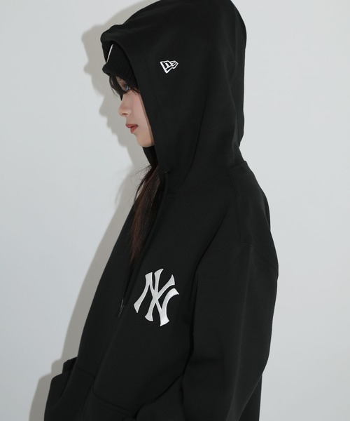 MSG(エムエスジー)の「NEWERA 【日本未発売・WEB限定】 MLBニューヨークヤンキース スリーブパッチプルパーカー(パーカー・メンズ・ブラック・L/M/XL/S)」の6枚目の写真