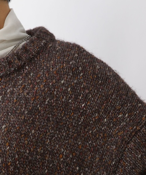 LEPSIM（レプシィム）の「3ゲージラメMIXプルオーバー　137540（ニット/セーター・レディース・ブラック/ブルー・FREE）」の11枚目の写真
