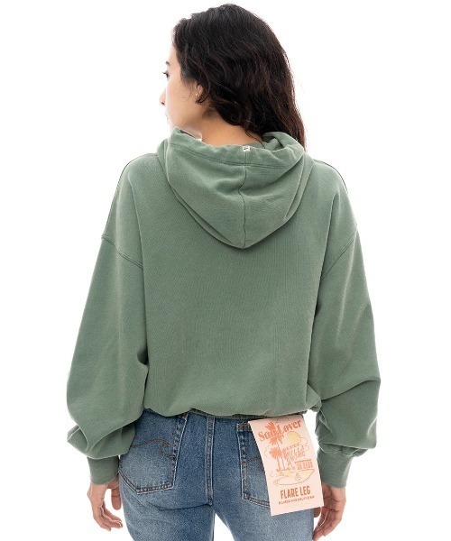 BILLABONG(ビラボン)の「BILLABONG レディース ARCH LOGO SWEAT PARK パーカー/ビラボンショート丈プルオーバーパーカー・フーディー(パーカー・レディース・アイボリー/オフホワイト/パープル系その他/グリーン系その他・LARGE/MEDIUM)」の13枚目の写真