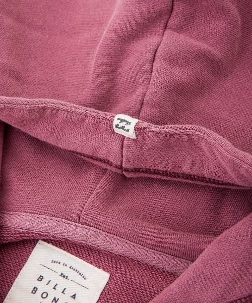 BILLABONG(ビラボン)の「BILLABONG レディース ARCH LOGO SWEAT PARK パーカー/ビラボンショート丈プルオーバーパーカー・フーディー(パーカー・レディース・アイボリー/オフホワイト/パープル系その他/グリーン系その他・LARGE/MEDIUM)」の6枚目の写真