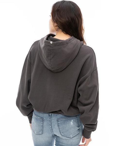 BILLABONG(ビラボン)の「BILLABONG レディース ARCH LOGO SWEAT PARK パーカー/ビラボンショート丈プルオーバーパーカー・フーディー(パーカー・レディース・アイボリー/オフホワイト/パープル系その他/グリーン系その他・LARGE/MEDIUM)」の8枚目の写真